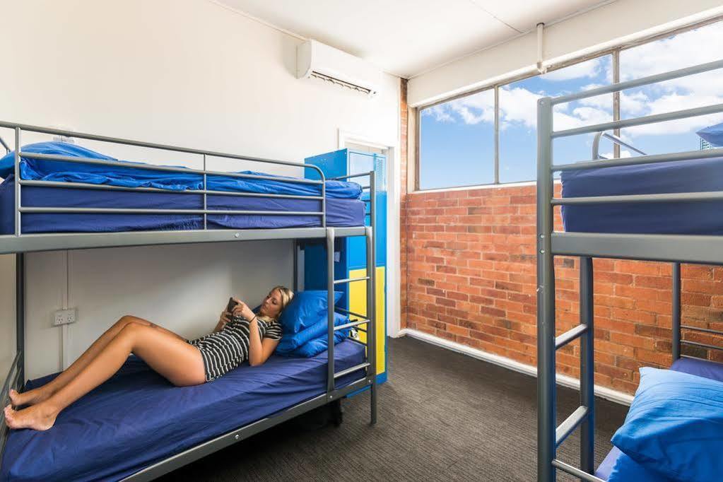 ซัมเมอร์ เฮาส์ แบคแพคเกอร์ เมลเบิร์น Hostel ภายนอก รูปภาพ