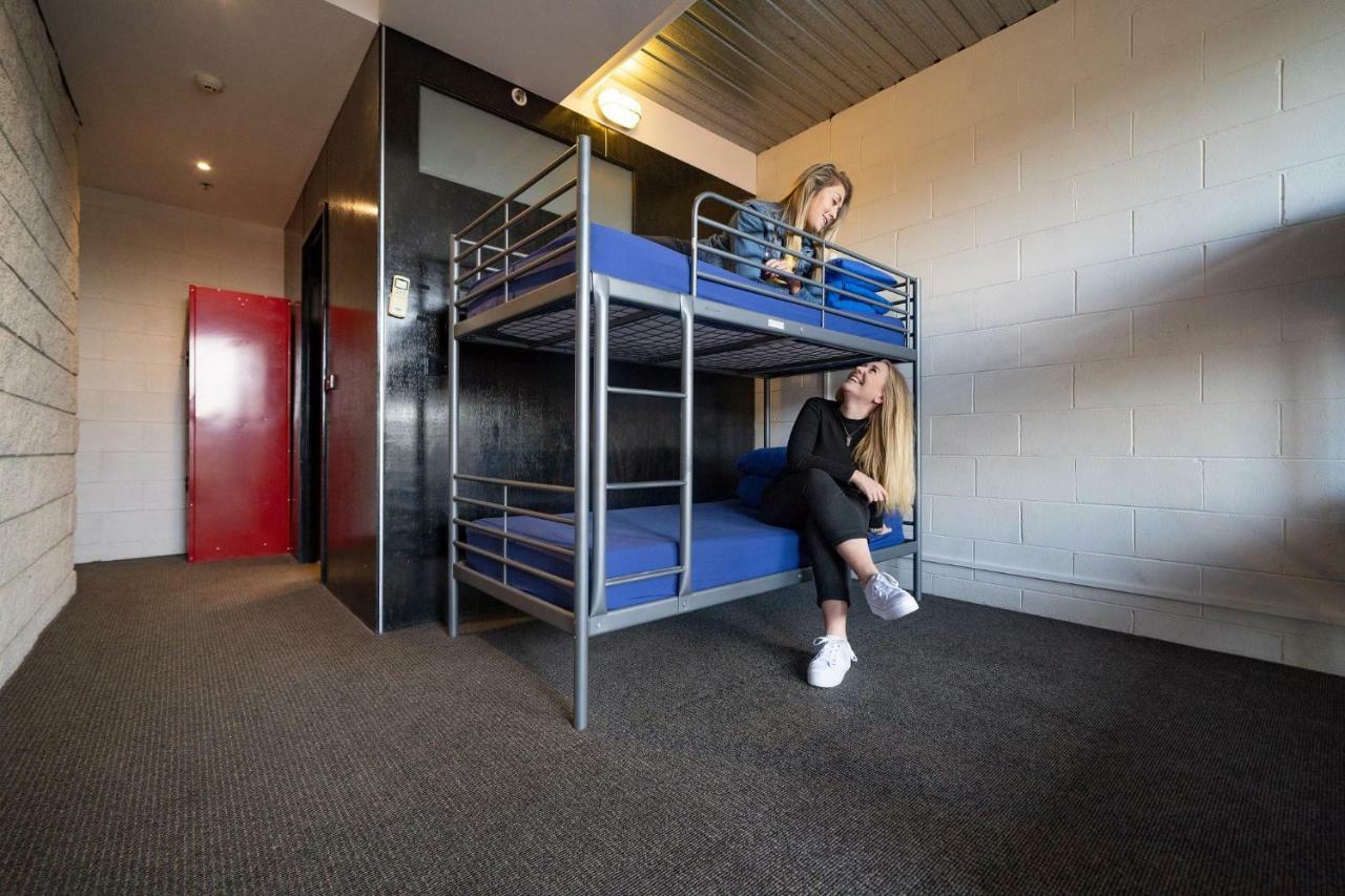 ซัมเมอร์ เฮาส์ แบคแพคเกอร์ เมลเบิร์น Hostel ภายนอก รูปภาพ